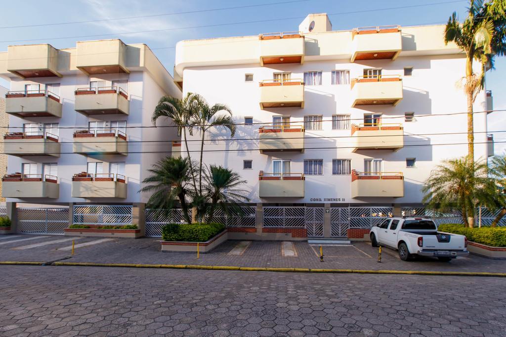 Edificio Ximenes II Apartment Ubatuba Exterior photo